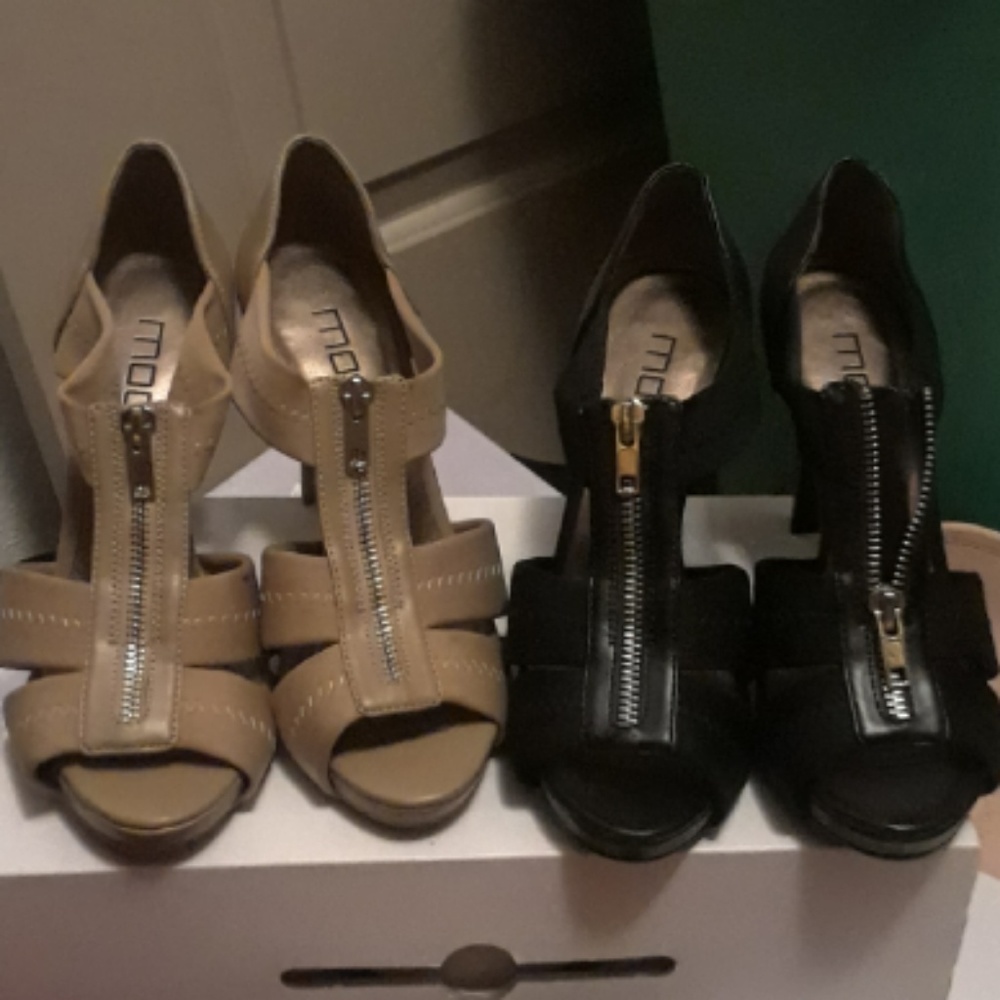 Bundle of heels